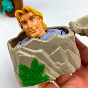 Disney’s Pocahontas, Burger King, John Smith boxed finger puppet